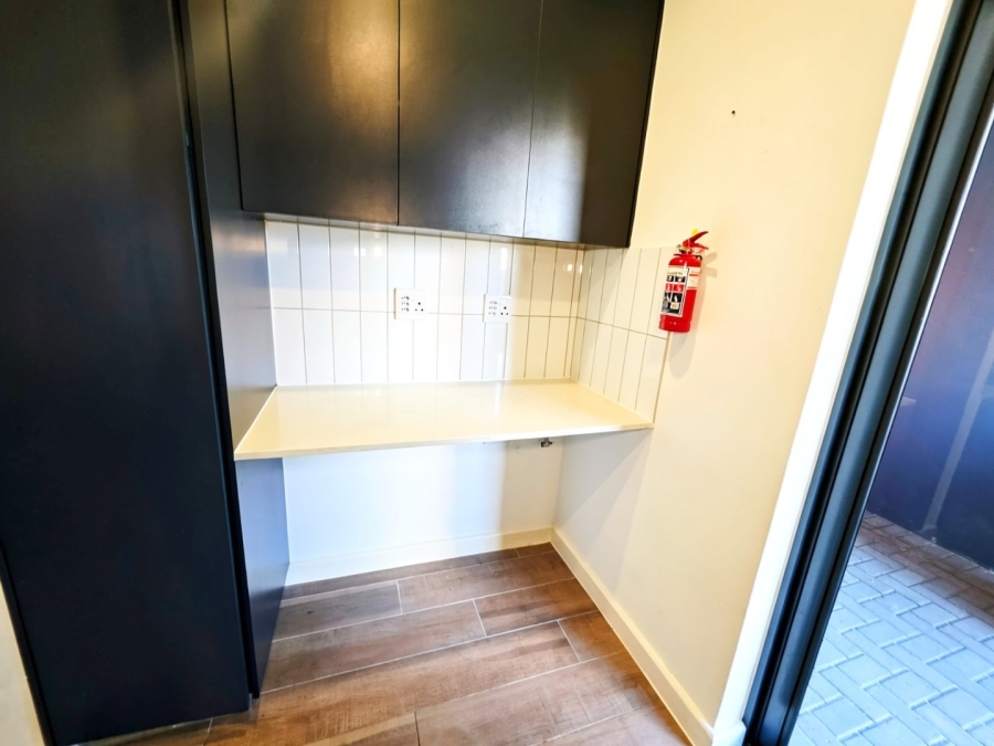 To Let 3 Bedroom Property for Rent in Sandown Western Cape